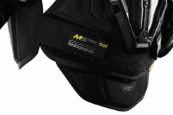 Bauer Supreme M5 Pro Junior Shoulder Pads -Hockey Supremacy 1061870 BTH23 PROTECTIVE SHOULDER SUPREME M5PRO JR Velcro landing detail
