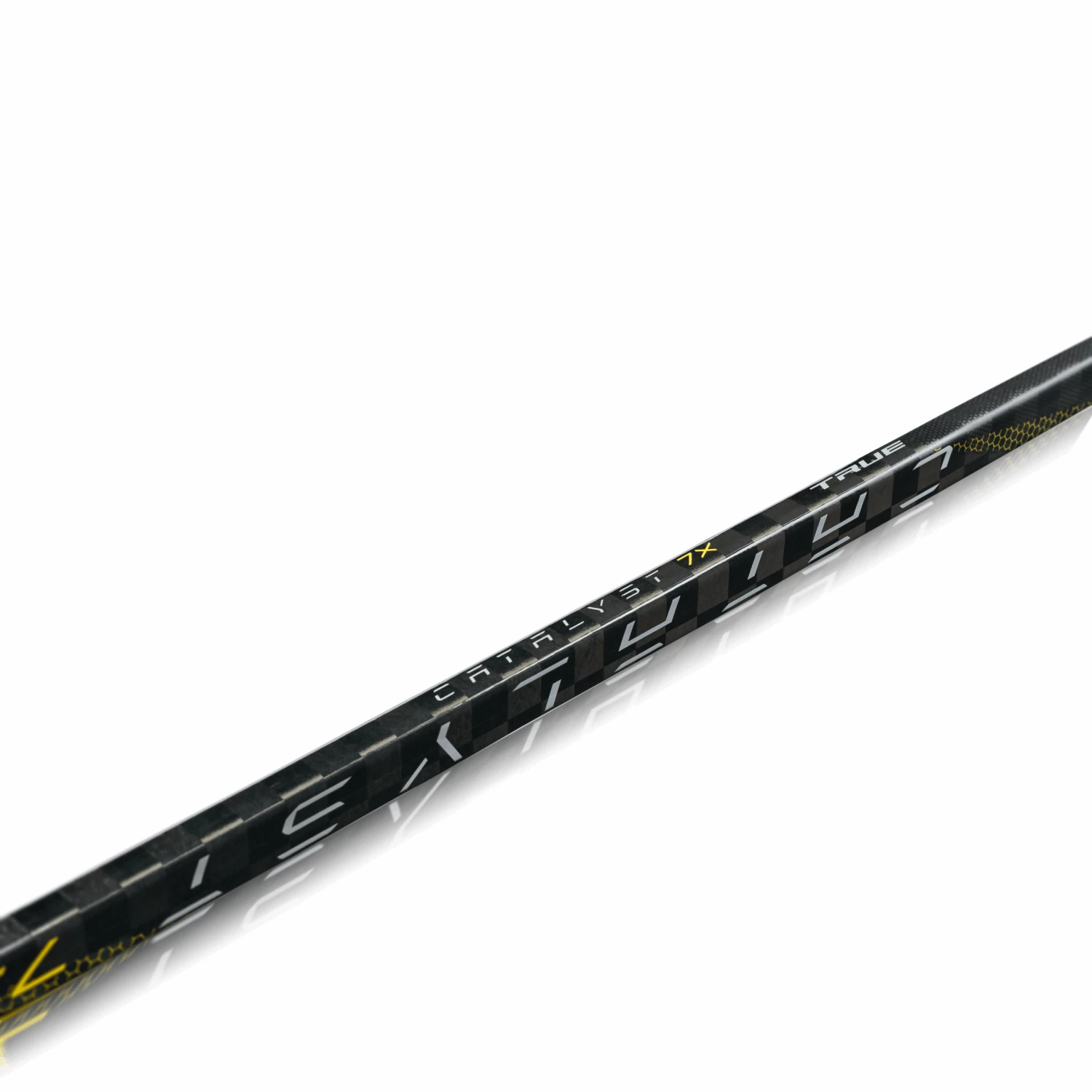 True Hockey True Catalyst 7X Intermediate Hockey Stick 5 True Hockey True Catalyst 7X Intermediate Hockey Stick - Image 3