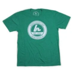 Howies Hometown Tee -Hockey Supremacy vintagemodernlogogreen x480 8487a0b4 7c40 4013 829e 0155e6cf508b